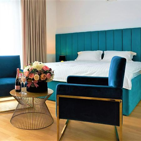 Hotel Glory Nagyvárad Kültér fotó