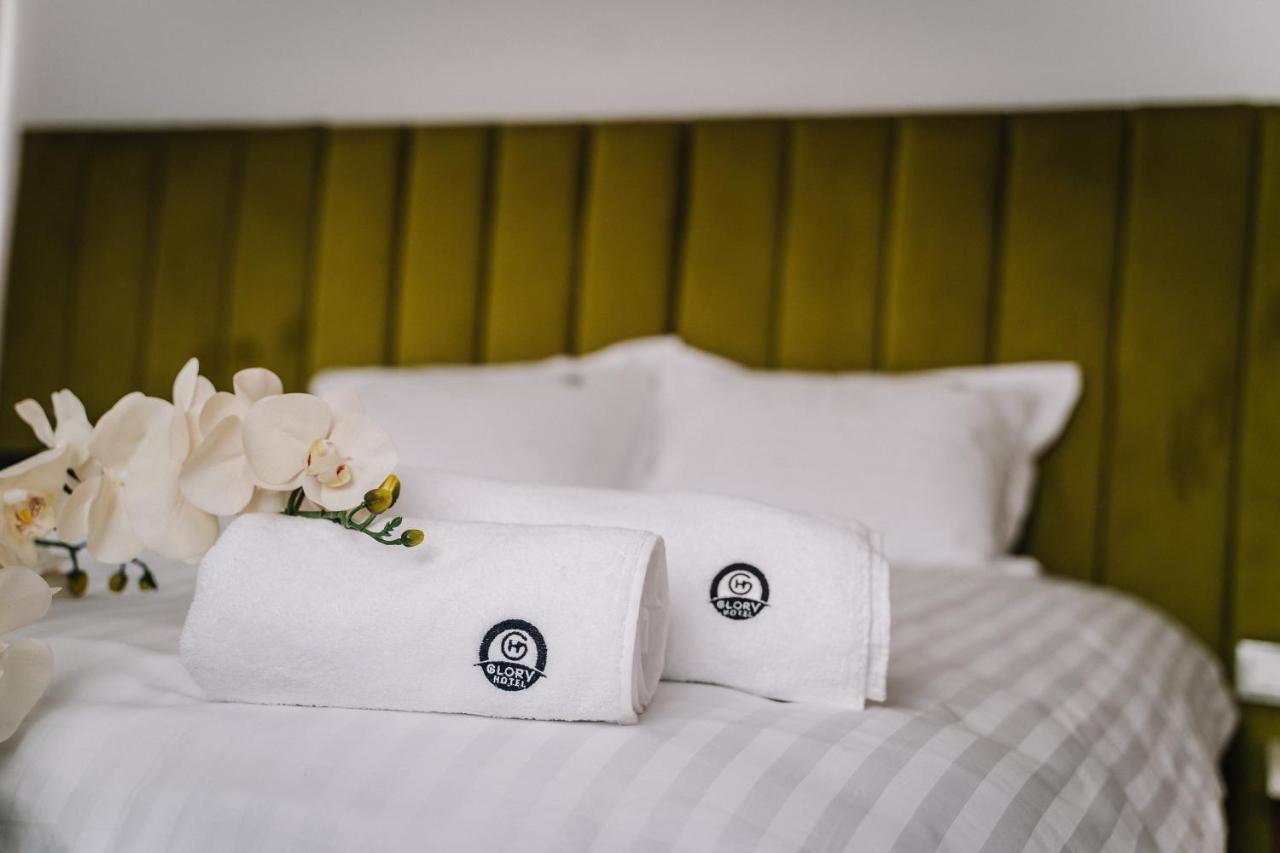 Hotel Glory Nagyvárad Kültér fotó