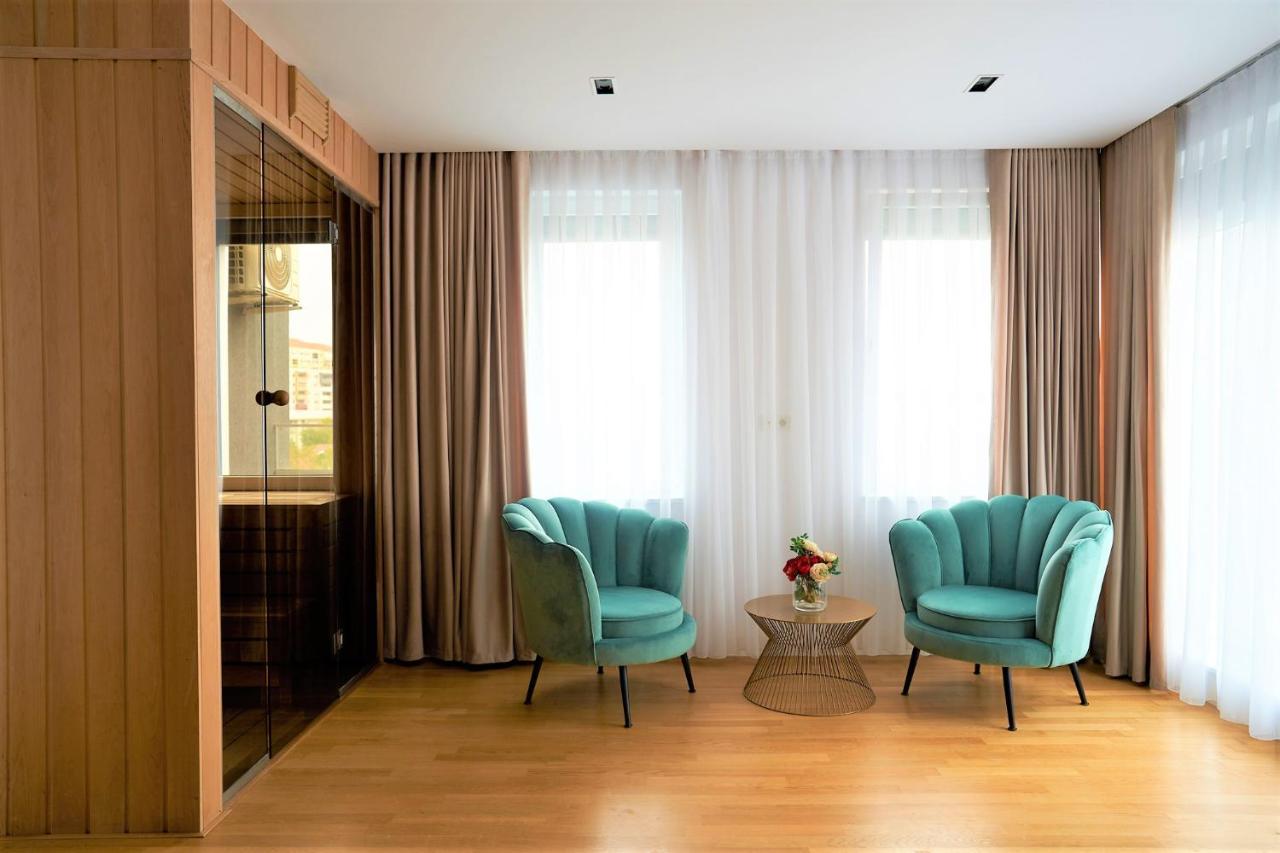Hotel Glory Nagyvárad Kültér fotó