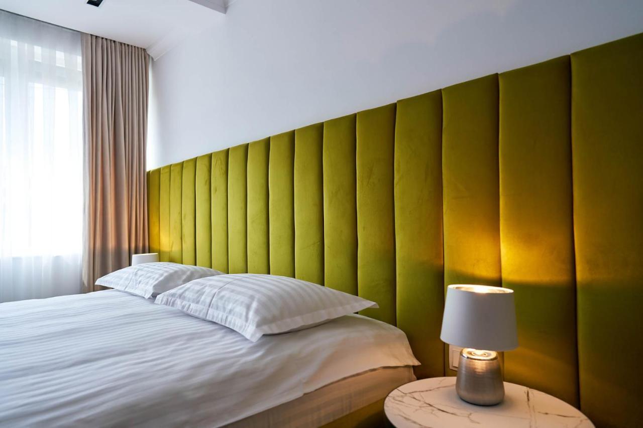 Hotel Glory Nagyvárad Kültér fotó