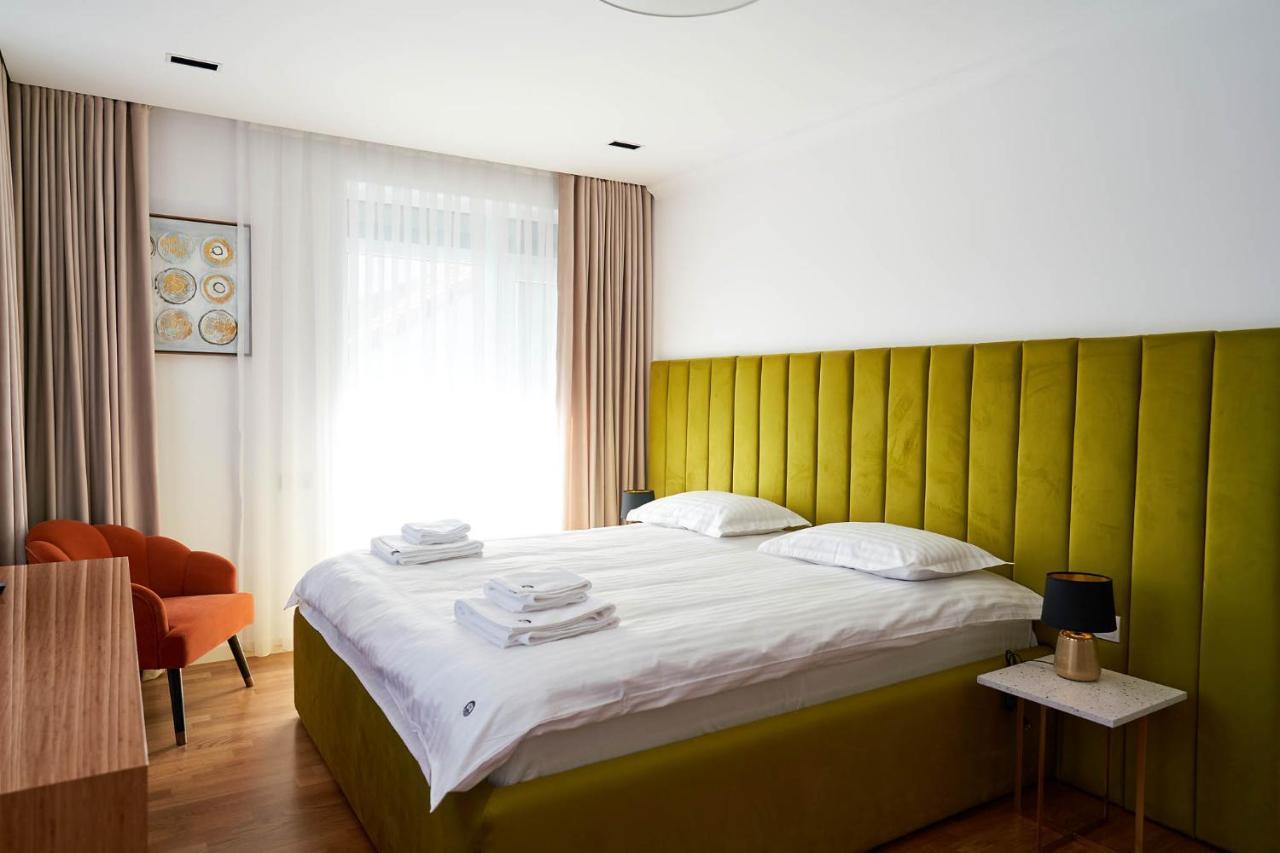 Hotel Glory Nagyvárad Kültér fotó