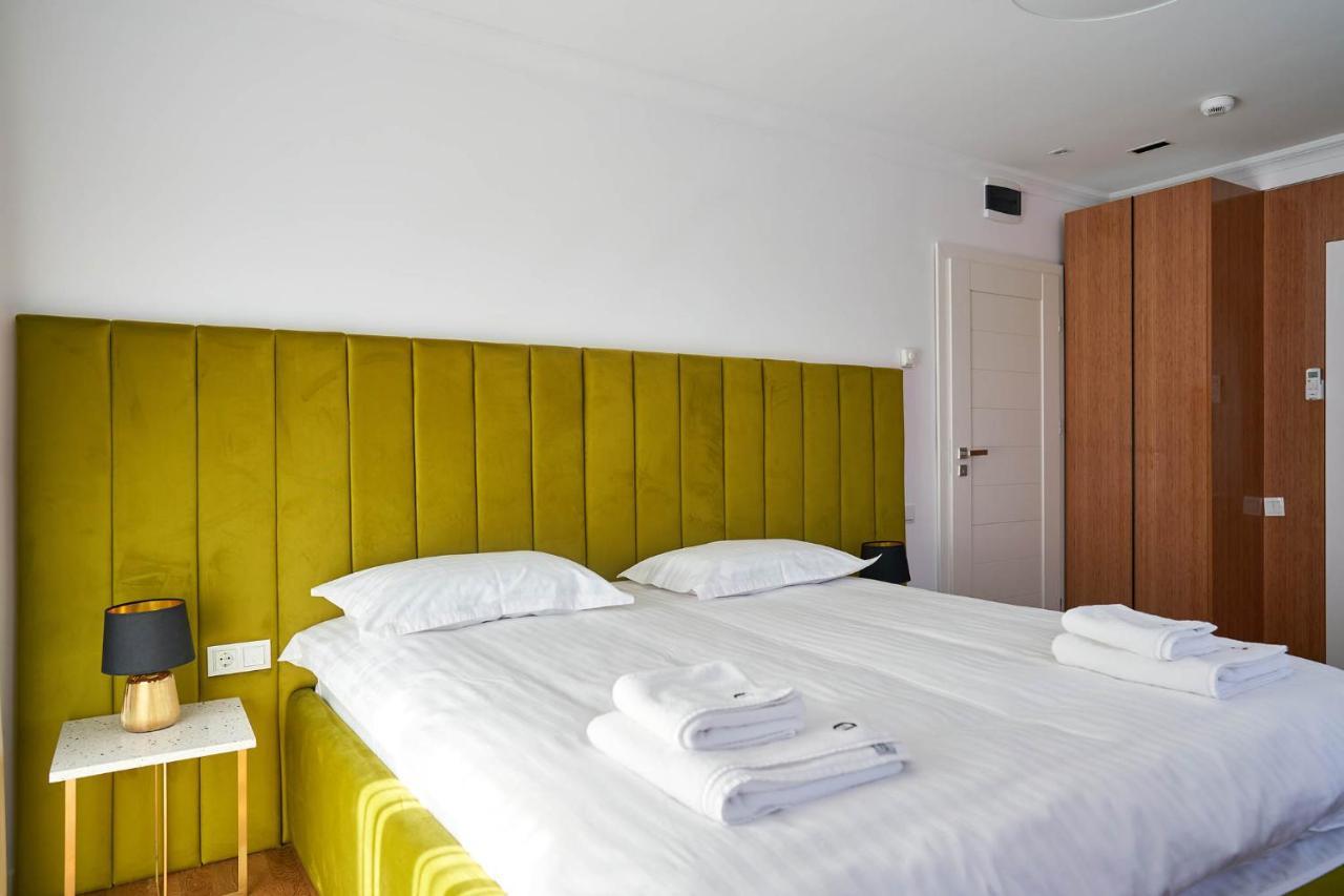 Hotel Glory Nagyvárad Kültér fotó